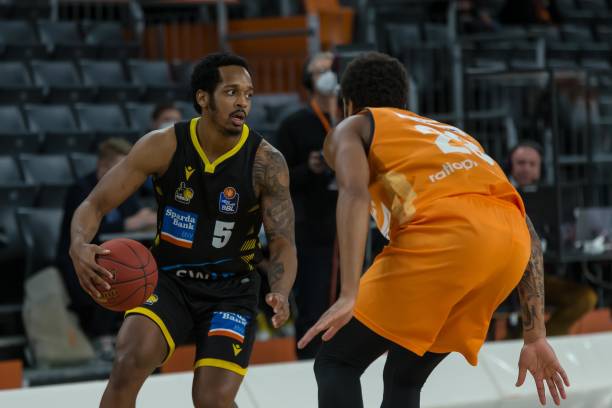 而是全队磨 而是全队磨